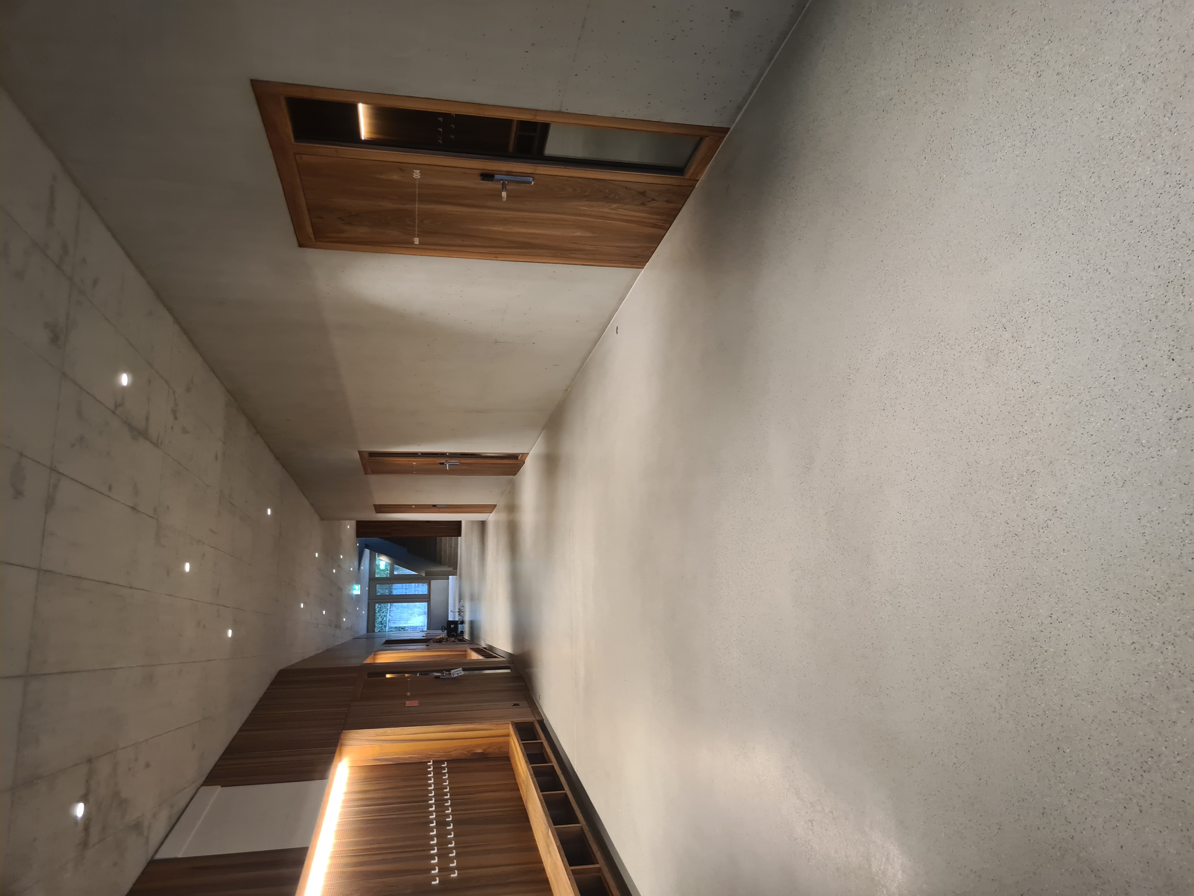 Intérieur terminé avec sol réalisé par J.A. Chapes Sàrl
